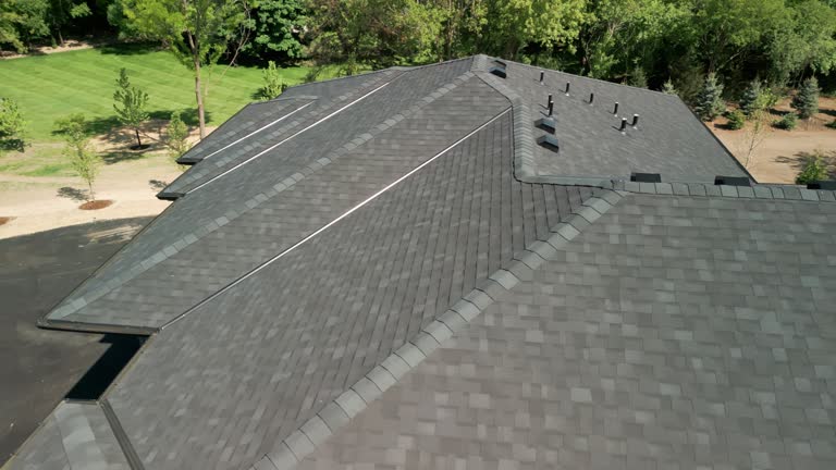 Best Roof Moss and Algae Removal  in Nissequogue, NY